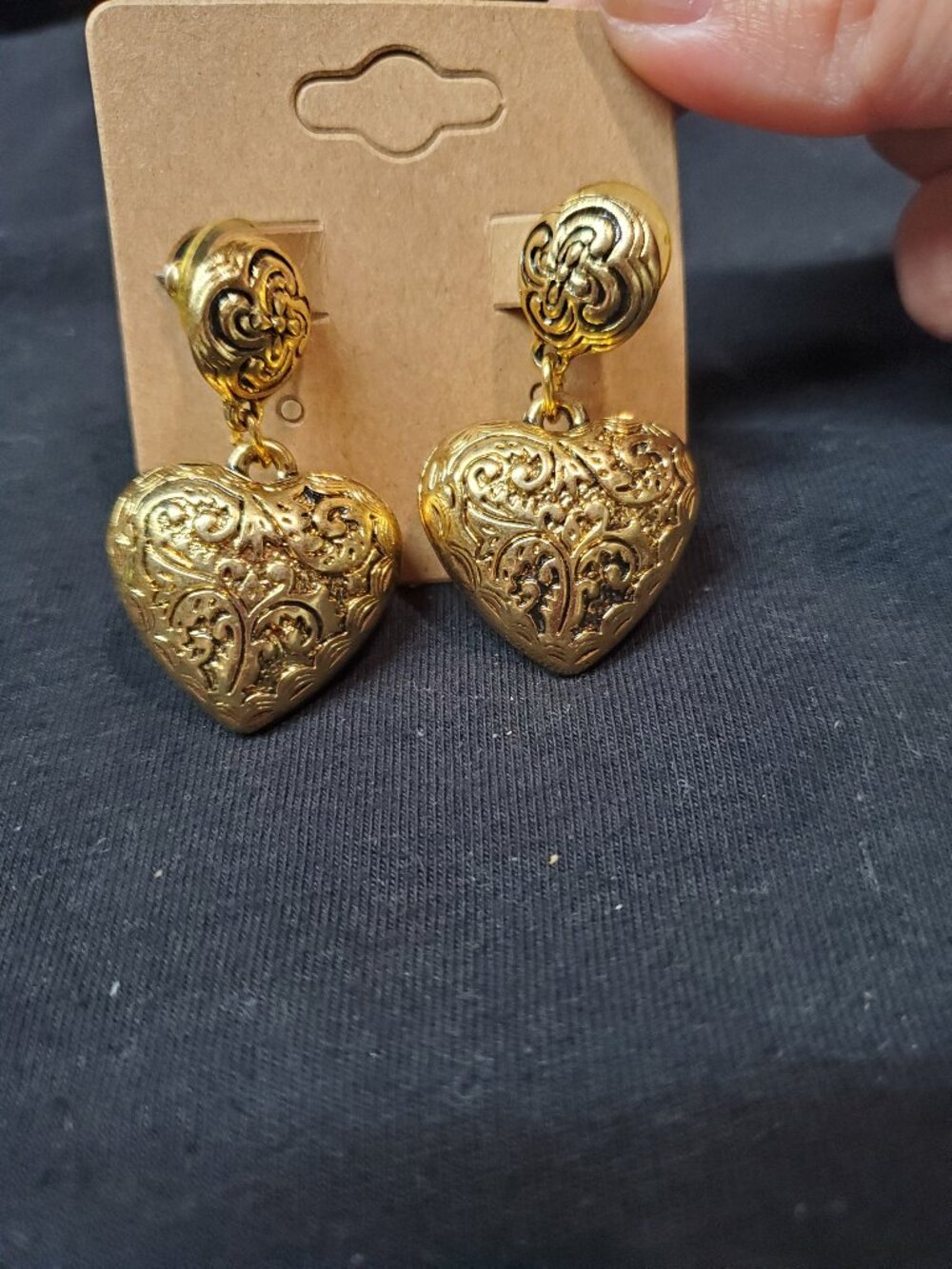 Vintage 1993 Avon "Etched Heart" Gold Tone Puffy Dangle Pierced Earrings